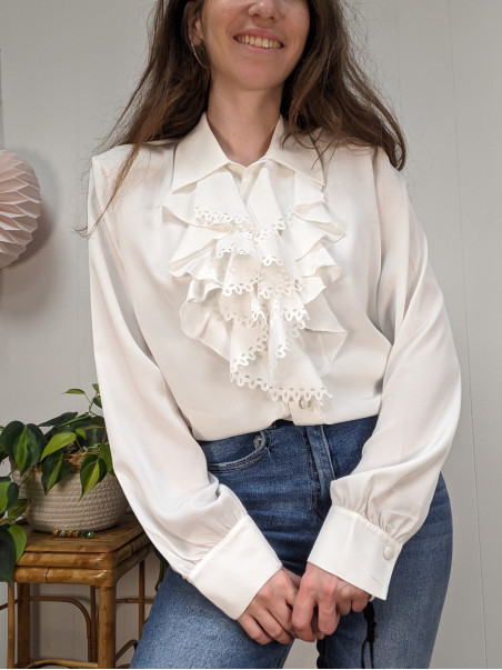 Chemise à froufrou vintage T.3 Chemise à froufrou vintage T.3